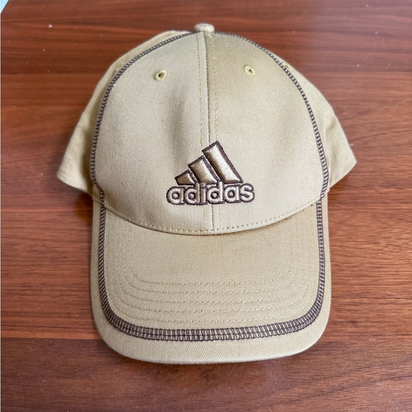 Adidas Khaki Cap with Brown Stitching - Picture 2 of 4